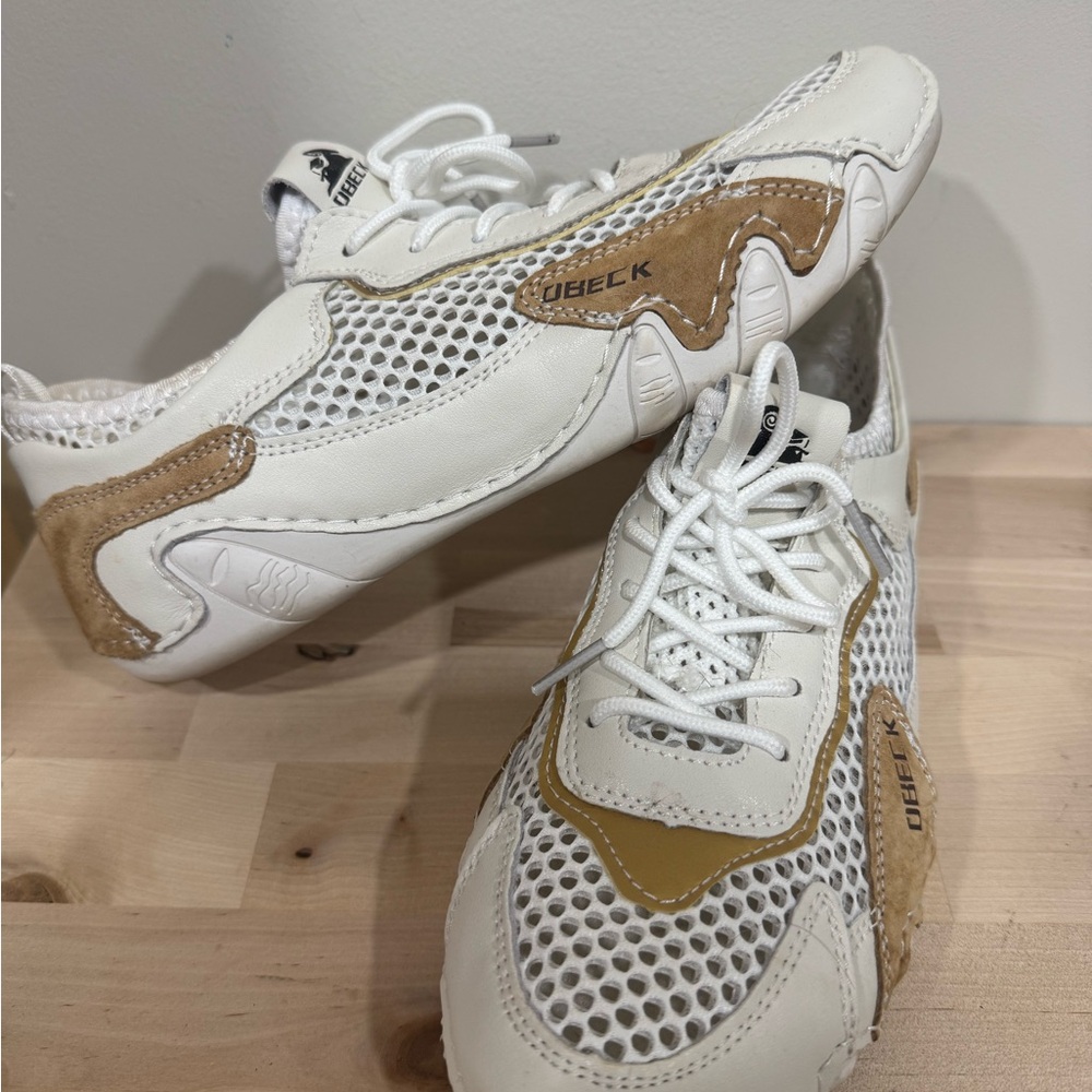 DIESEL Women's White and Tan Athletic Shoes